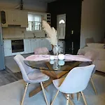 Josephine's House Σπίτι διακοπών