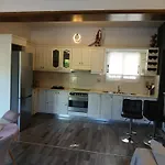 Josephine's House Σπίτι διακοπών *